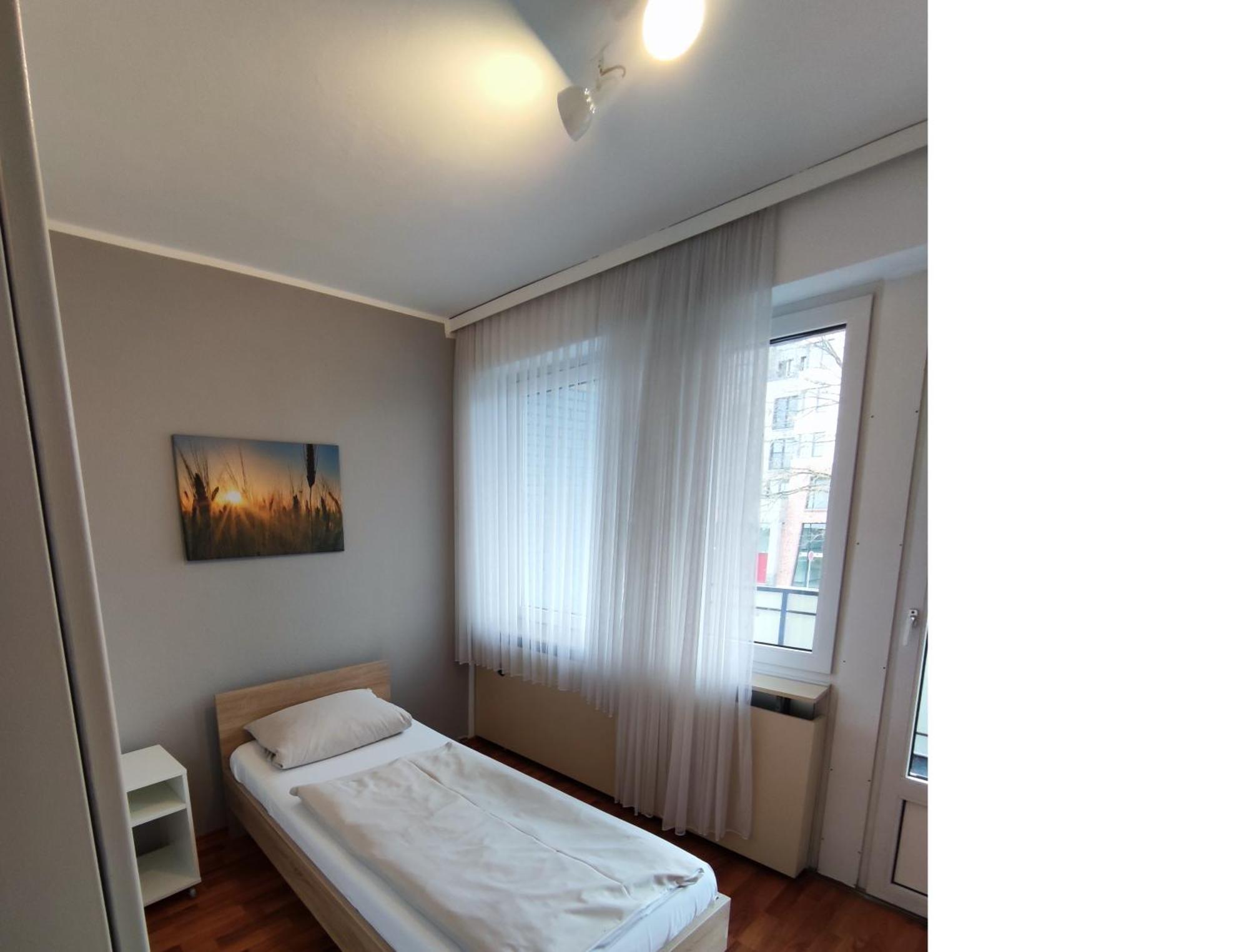 Gaestehaus Am Bahnhof, Self-Check-In Фехта Екстер'єр фото